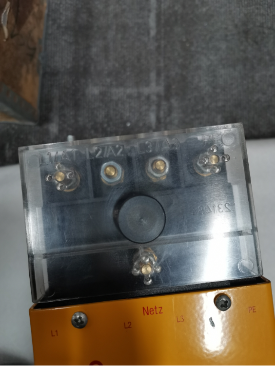 BUS21L-7,5/15-31-224